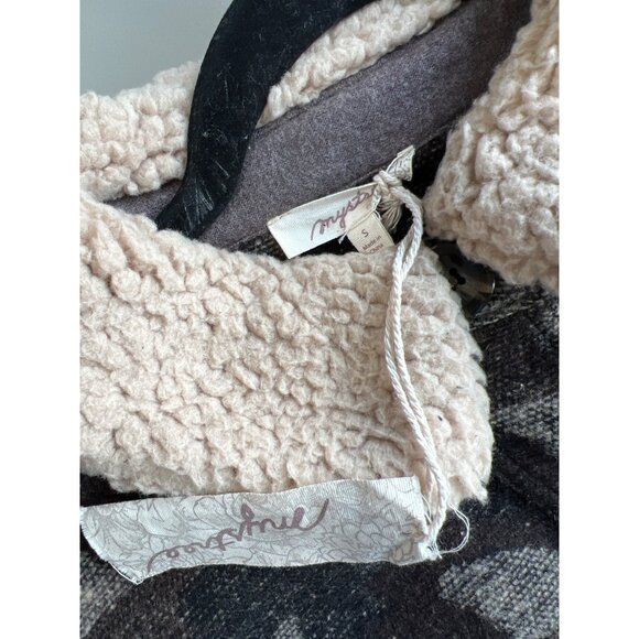 Mystree Camo Sherpa Collar Shacket Women S Button Front Utility Outdoor NEW - Picture 5 of 8